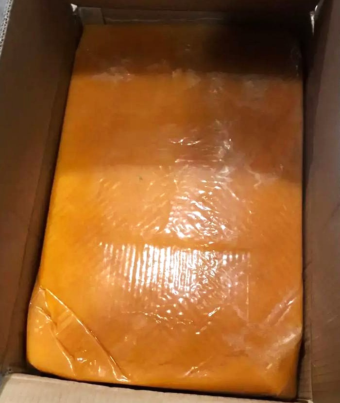 Маракуйя без семечки пюре пласт FRUITEX, 20 кг